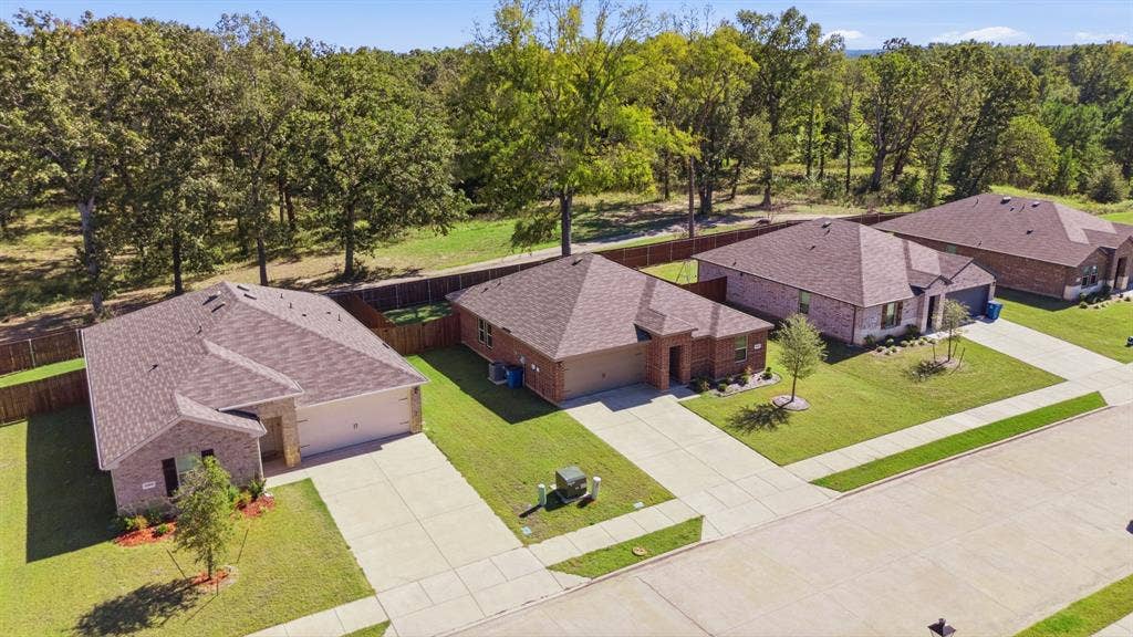 1006 River Oaks Lane, Chandler, TX 75758 1006 River Oaks Lane, Chandler, TX 75758