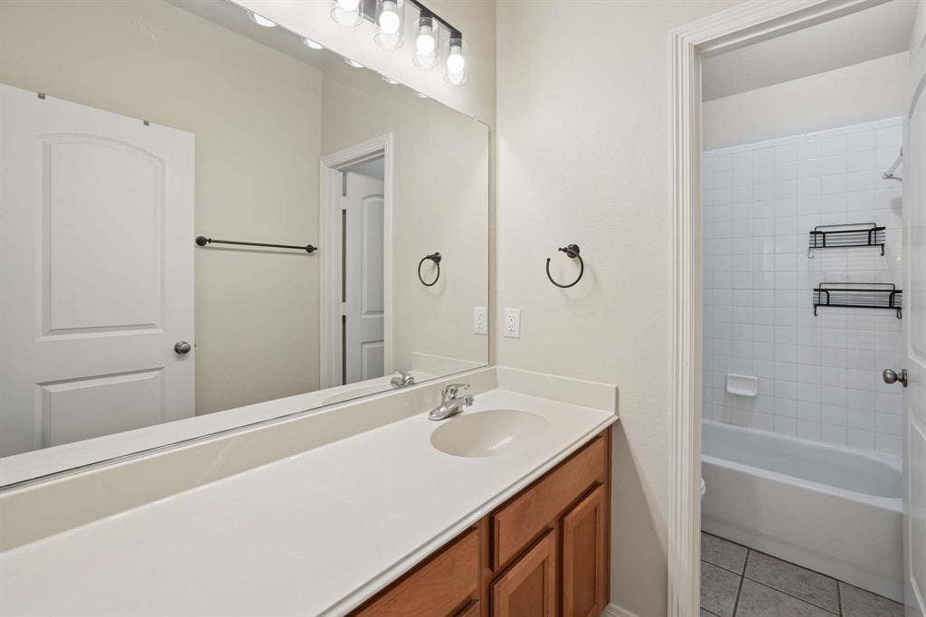 3512 Black Gold Drive, McKinney, TX 75070 3512 Black Gold Drive, McKinney, TX 75070