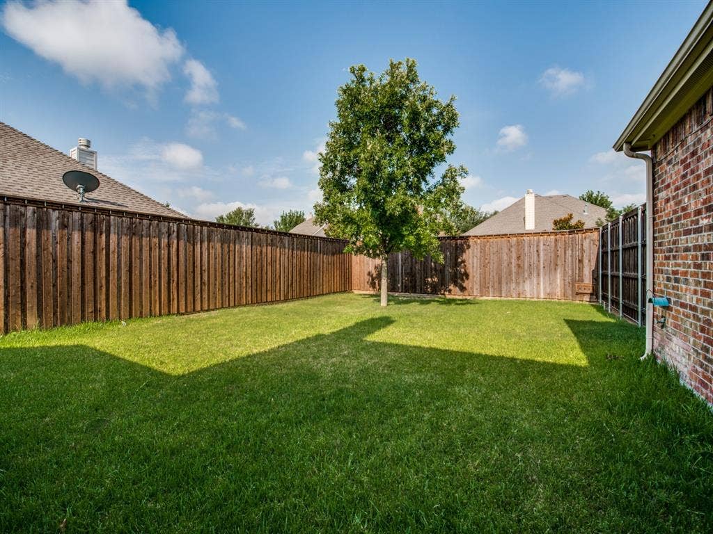 3512 Black Gold Drive, McKinney, TX 75070 3512 Black Gold Drive, McKinney, TX 75070