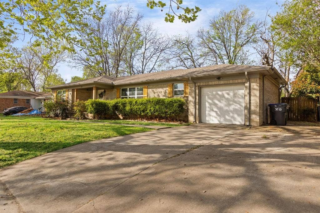 942 Longfellow Street, Waco, TX 76710 942 Longfellow Street, Waco, TX 76710