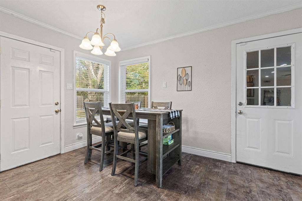 942 Longfellow Street, Waco, TX 76710 942 Longfellow Street, Waco, TX 76710