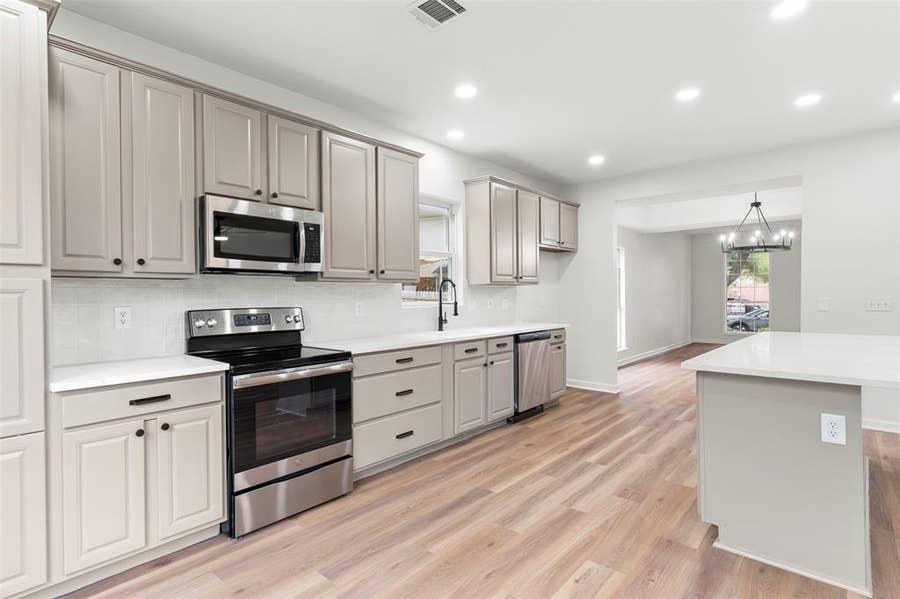 Property photo for 5423 Bryce Canyon Court, Fort Worth, TX