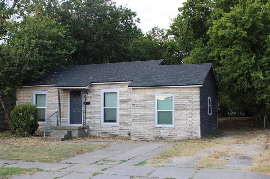 Property photo for 1821 Bell Street, Waco, TX