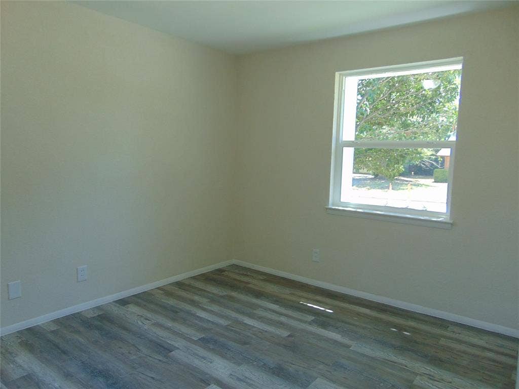 518 Vernet Street, Richardson, TX 75080 518 Vernet Street, Richardson, TX 75080