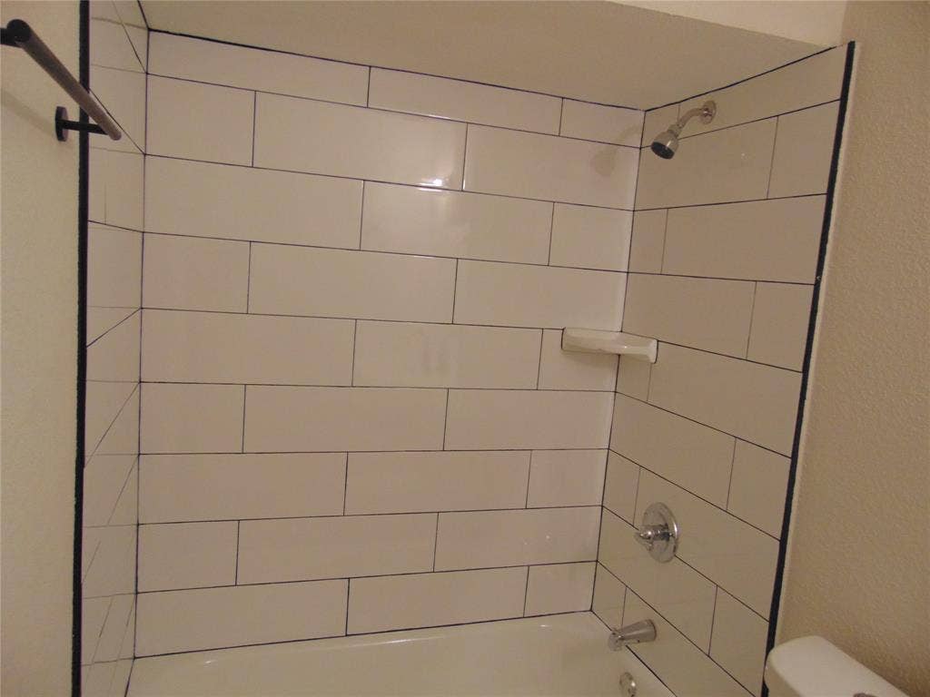 518 Vernet Street, Richardson, TX 75080 518 Vernet Street, Richardson, TX 75080