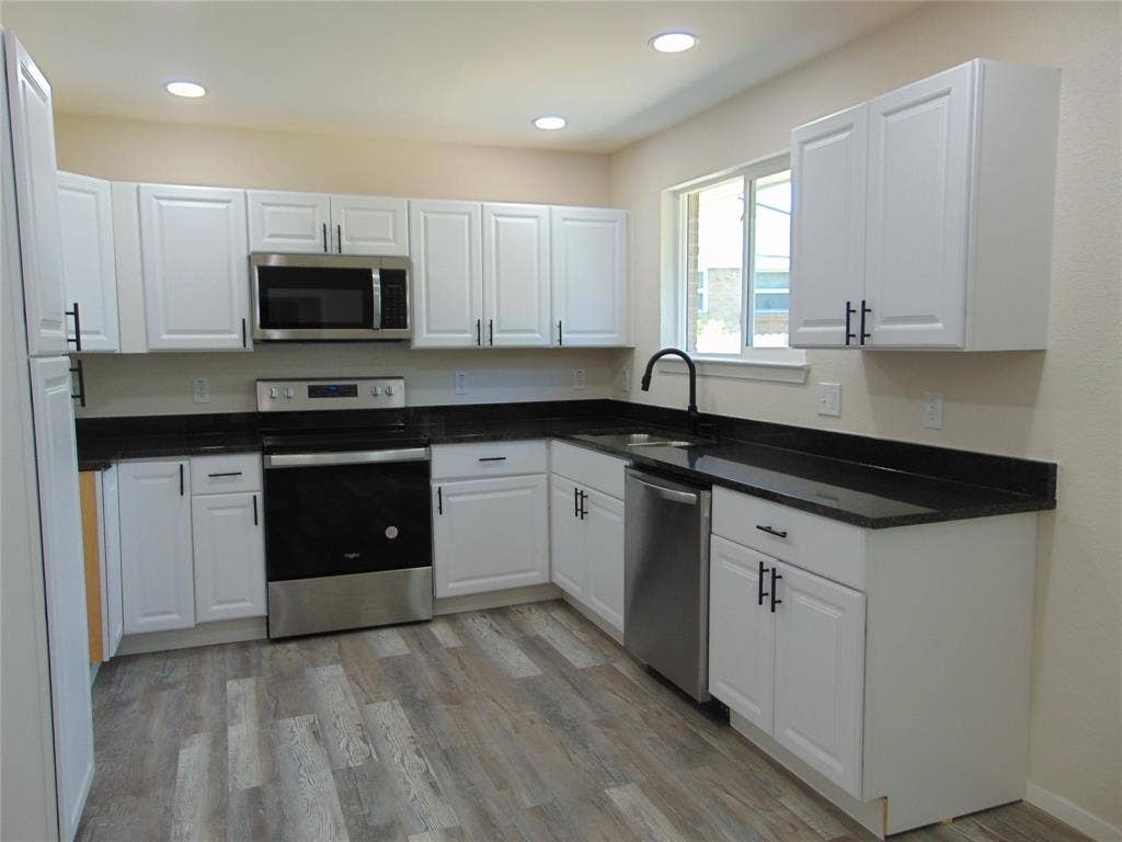 518 Vernet Street, Richardson, TX 75080 518 Vernet Street, Richardson, TX 75080
