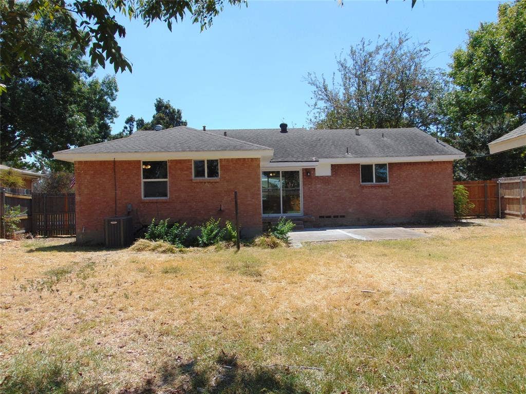 518 Vernet Street, Richardson, TX 75080 518 Vernet Street, Richardson, TX 75080