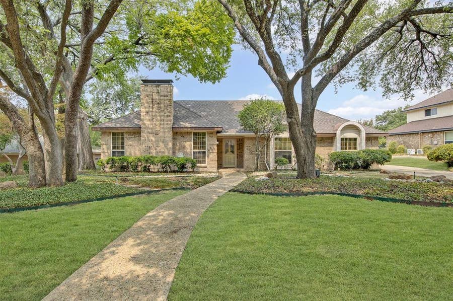 Property photo for 1713 Alameda Court, Plano, TX
