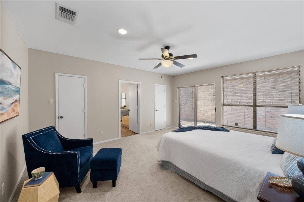 2216 Winter Sunday Way, Arlington, TX 76012 More natural light! Large primary suite!