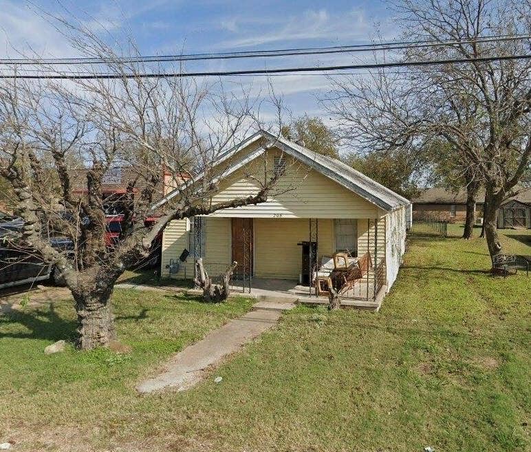 Property photo for 208 S Church Street, Elm Mott, TX