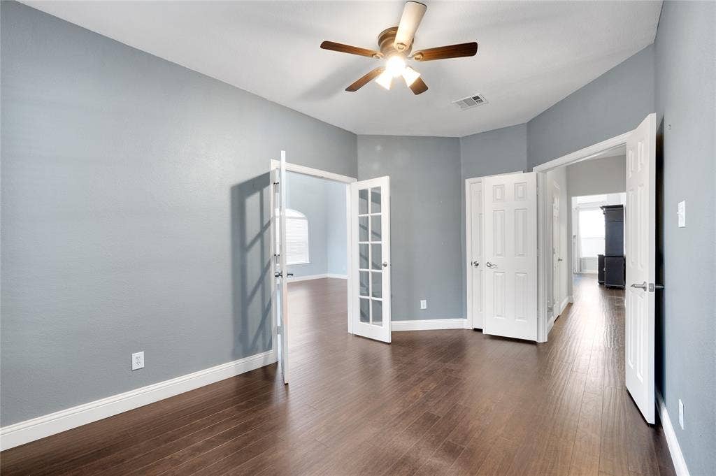 2106 Hillside Drive, Rowlett, TX 75088 2106 Hillside Drive, Rowlett, TX 75088