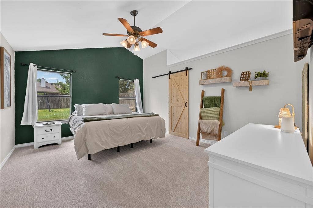 8233 Willis Lane, Watauga, TX 76148 8233 Willis Lane, Watauga, TX 76148