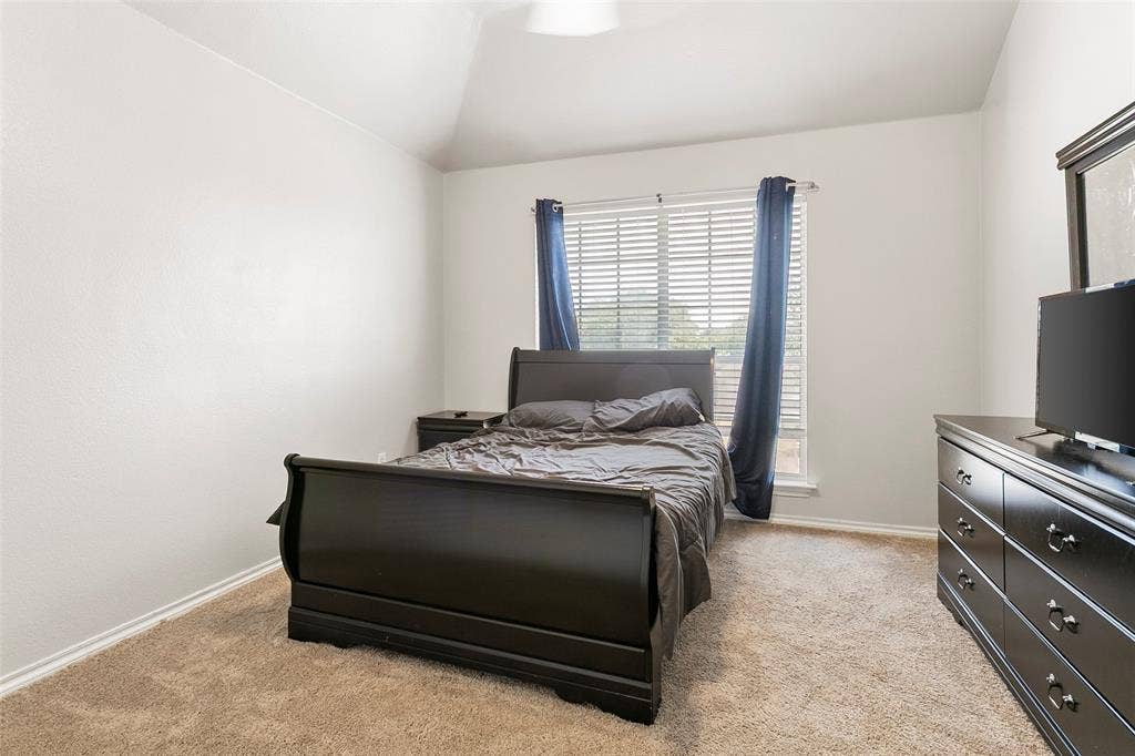 8641 Shadow Trace Drive, Fort Worth, TX 76244 8641 Shadow Trace Drive, Fort Worth, TX 76244