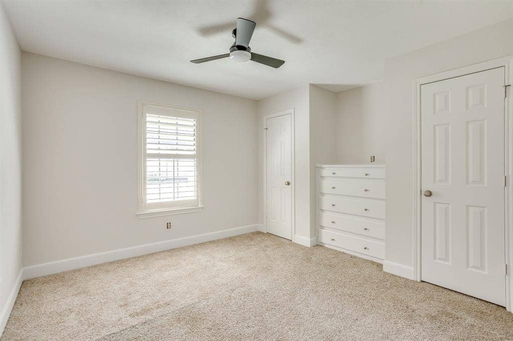 990 Oak Ridge Drive, Keller, TX 76248 3rd bedroom or great home office with built-ins and 2 closets