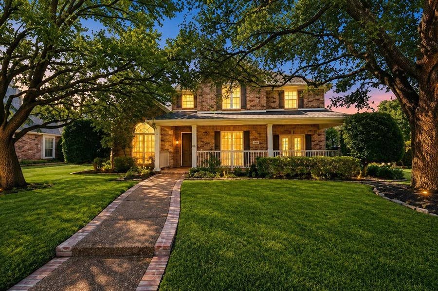 Property photo for 108 Windsor Drive, Murphy, TX