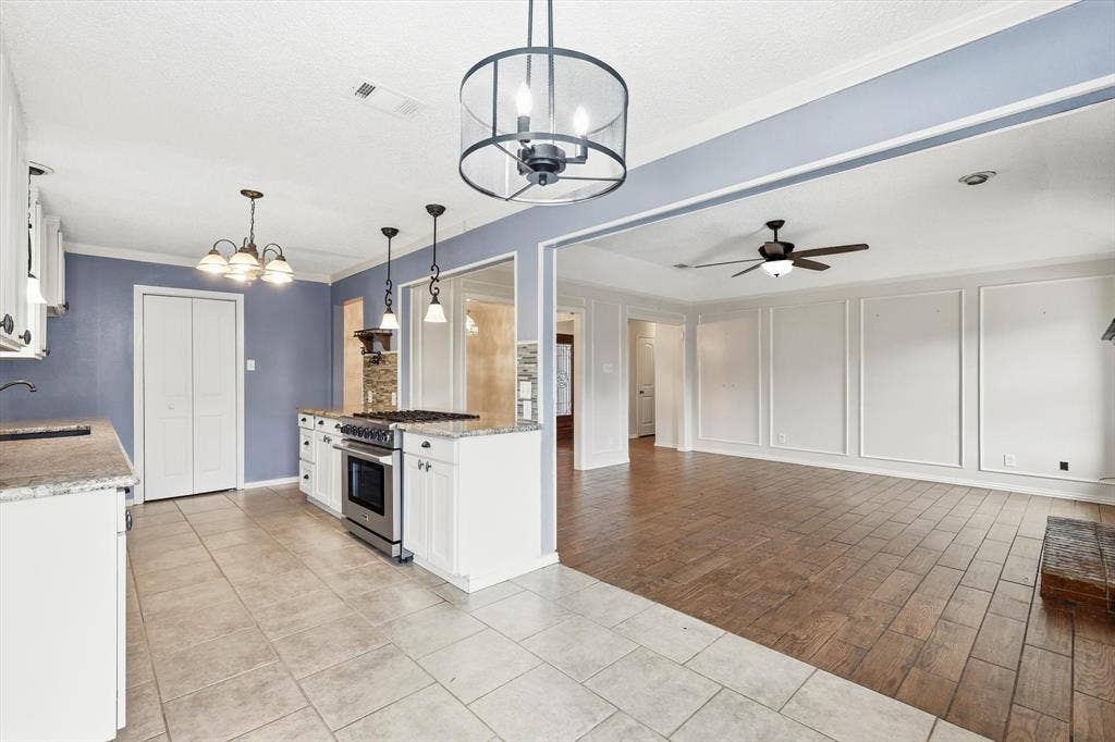 2714 Skyview Drive, Corinth, TX 76210