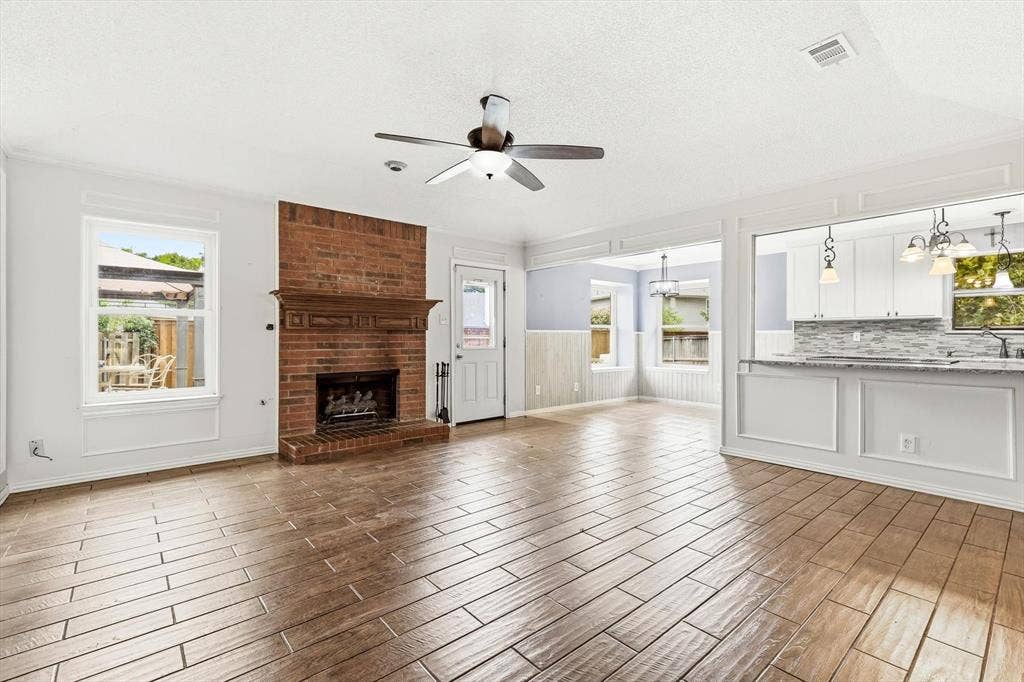 2714 Skyview Drive, Corinth, TX 76210