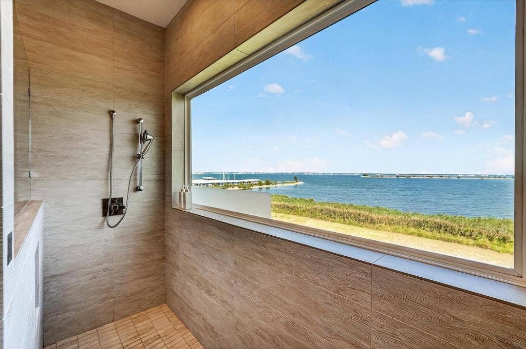 5222 Lake Terrace Court, Garland, TX 75043 5222 Lake Terrace Court, Garland, TX 75043