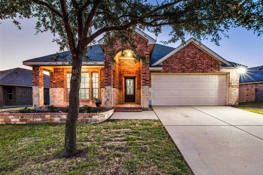 Property photo for 2017 Childress Drive, Forney, TX