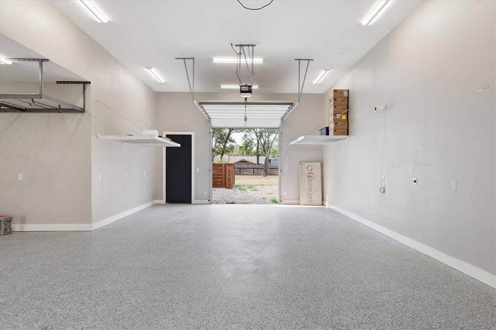 211 Shahan Drive, Shady Shores, TX 76208 Door open to back yard