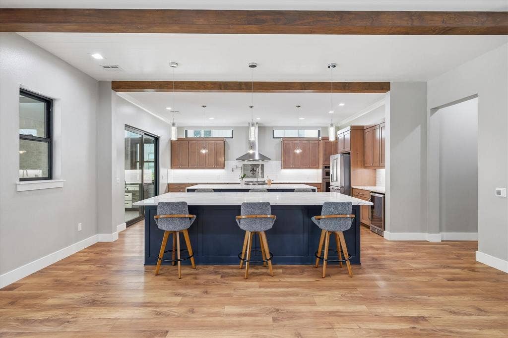 211 Shahan Drive, Shady Shores, TX 76208 Open concept kitchen