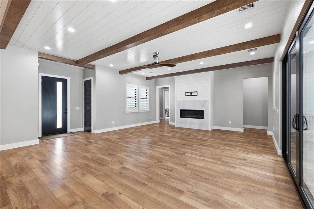 211 Shahan Drive, Shady Shores, TX 76208 Living room with gas fireplace
