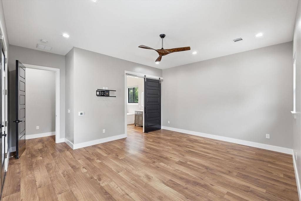 211 Shahan Drive, Shady Shores, TX 76208 211 Shahan Drive, Shady Shores, TX 76208