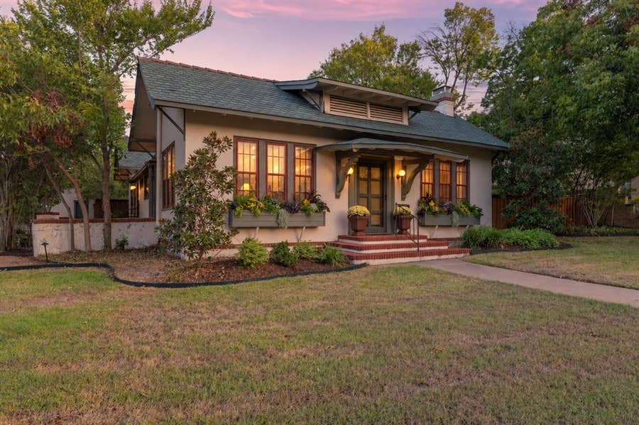 Property photo for 2700 Washington Avenue, Waco, TX