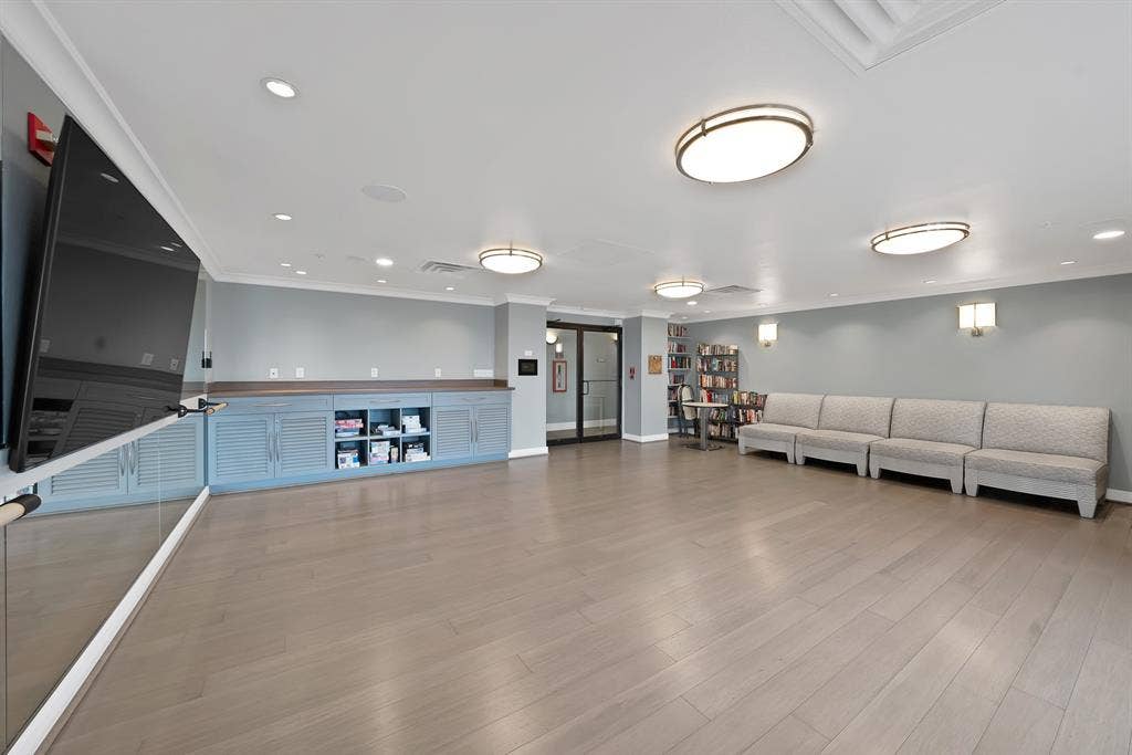 330 Las Colinas Boulevard E, #338, Irving, TX 75039 330 Las Colinas Boulevard E, #338, Irving, TX 75039