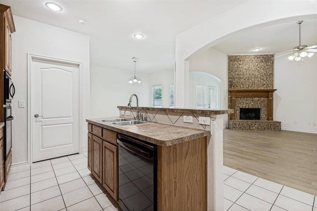 13751 Lincolnshire Lane, Frisco, TX 75035 13751 Lincolnshire Lane, Frisco, TX 75035