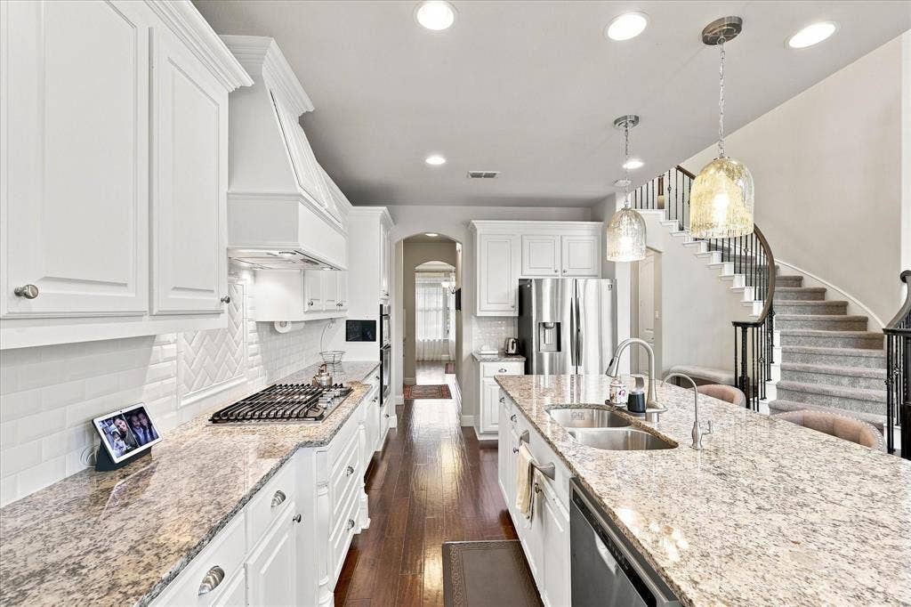 11438 Alejandra Lane, Frisco, TX 75035 11438 Alejandra Lane, Frisco, TX 75035