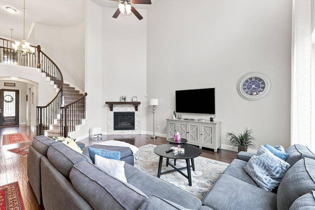 11438 Alejandra Lane, Frisco, TX 75035 11438 Alejandra Lane, Frisco, TX 75035