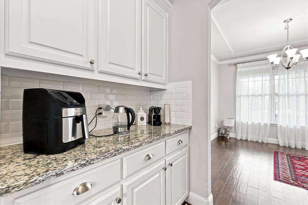11438 Alejandra Lane, Frisco, TX 75035 11438 Alejandra Lane, Frisco, TX 75035