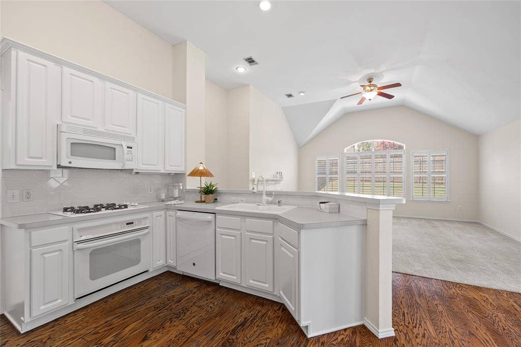 2120 Crestlake Drive, Rockwall, TX 75087 2120 Crestlake Drive, Rockwall, TX 75087