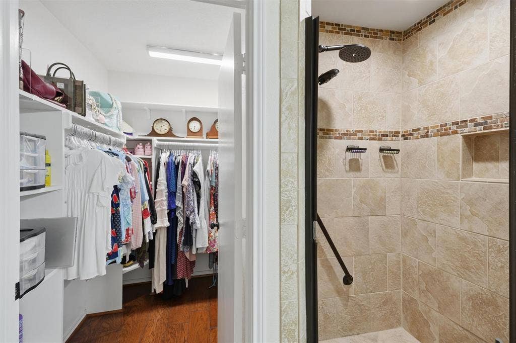 215 Morene Avenue, Waxahachie, TX 75165