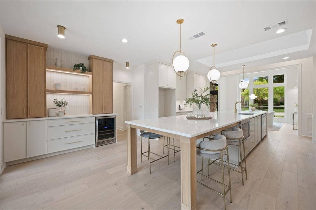 3417 Mount Vernon Way, Plano, TX 75025 3417 Mount Vernon Way, Plano, TX 75025