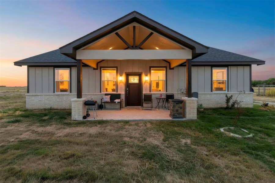 Property photo for 770 Section House Road, Ennis, TX