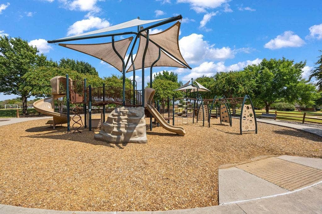 15701 Wyoming Drive, Frisco, TX 75035