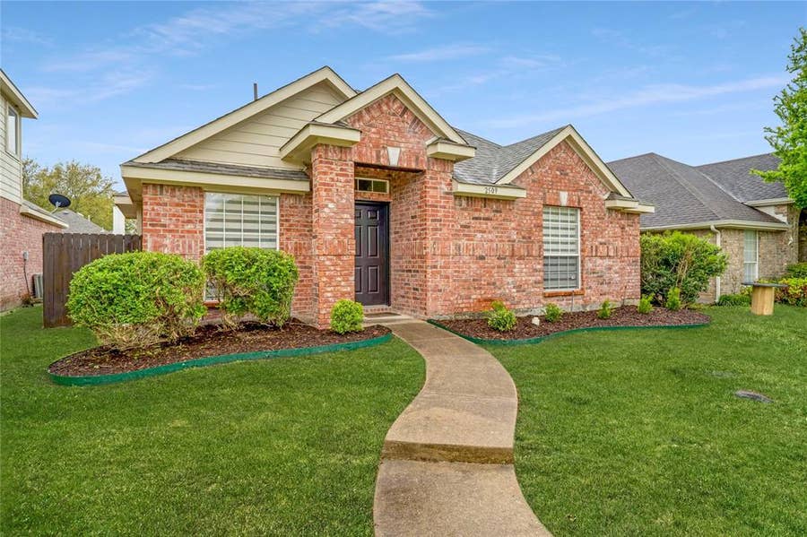 Property photo for 2509 N Brook Drive, McKinney, TX