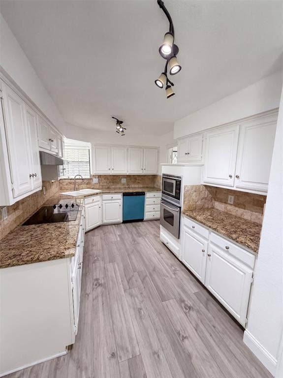 3924 Mesa Drive, Plano, TX 75074 3924 Mesa Drive, Plano, TX 75074