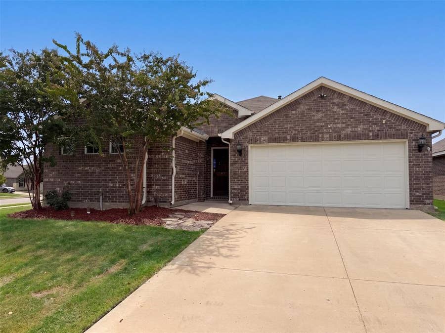 Property photo for 8956 Devonshire Drive, Fort Worth, TX