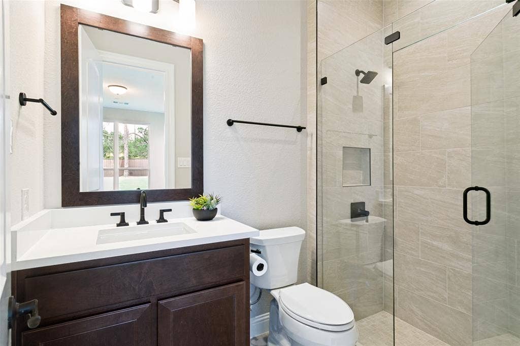 1021 Williams Lane, Copper Canyon, TX 75077 Ensuite Full Bath with Walk-In Shower.