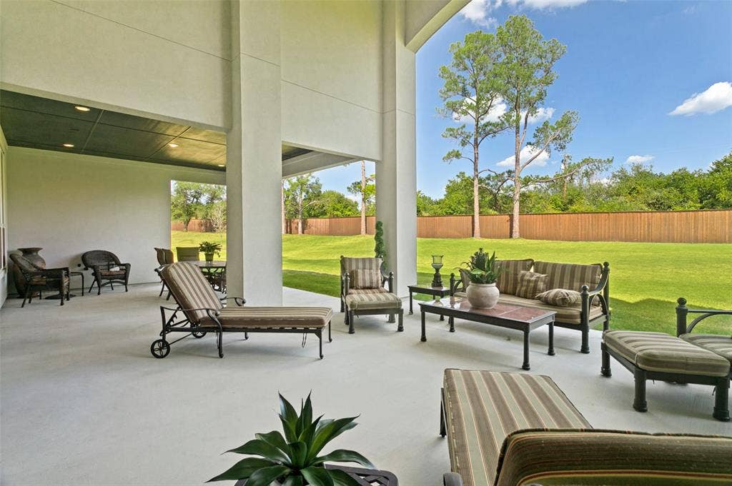 1021 Williams Lane, Copper Canyon, TX 75077 Backyard Covered Patio.