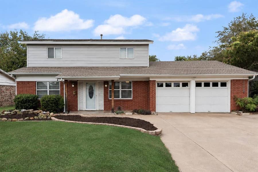 Property photo for 244 Palomino Drive, Saginaw, TX