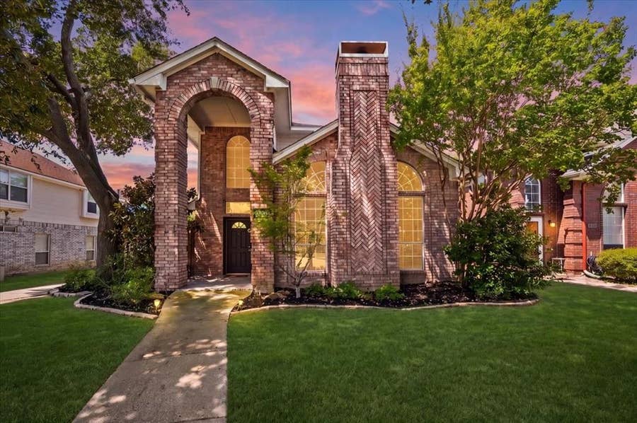 Property photo for 2203 Meadowstone Drive, Carrollton, TX
