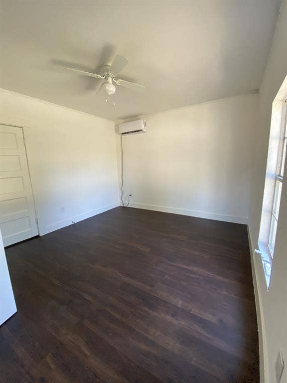 801 Walnut Street, Trinidad, TX 75163 801 Walnut Street, Trinidad, TX 75163
