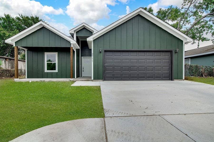Property photo for 2711 Finley Street, Fort Worth, TX