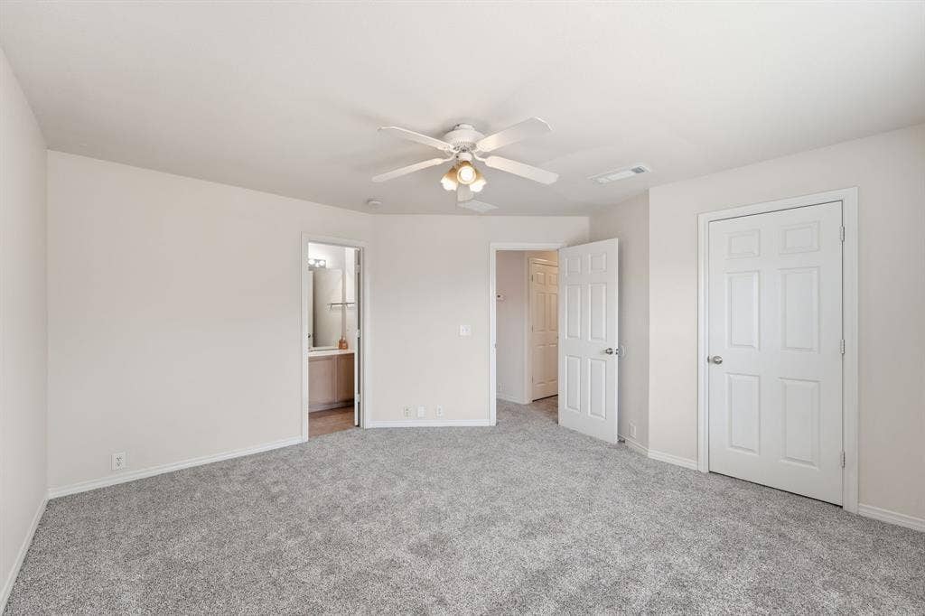 7449 Danbridge Lane, Frisco, TX 75035 Plenty of space in for this primary bedroom