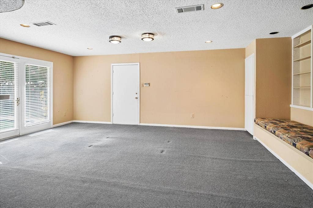 4108 Myerwood Lane, Dallas, TX 75244 4108 Myerwood Lane, Dallas, TX 75244