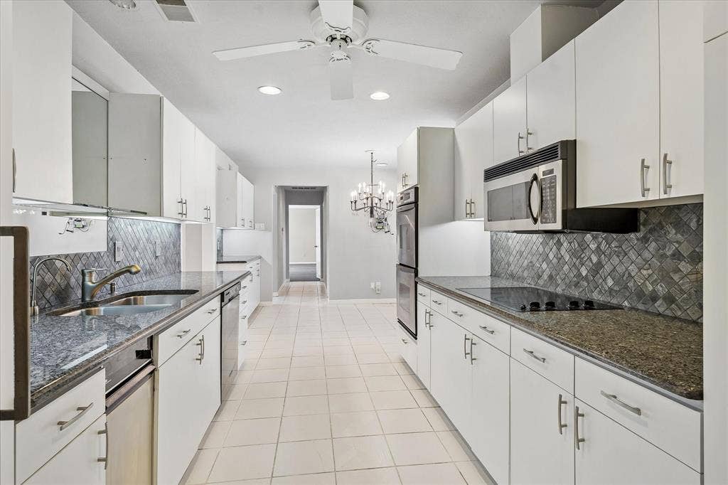 4108 Myerwood Lane, Dallas, TX 75244 4108 Myerwood Lane, Dallas, TX 75244